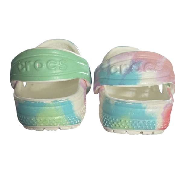 Crocs Toddler Tie Dye Shoe-Size 4 EUC - Picture 2 of 3